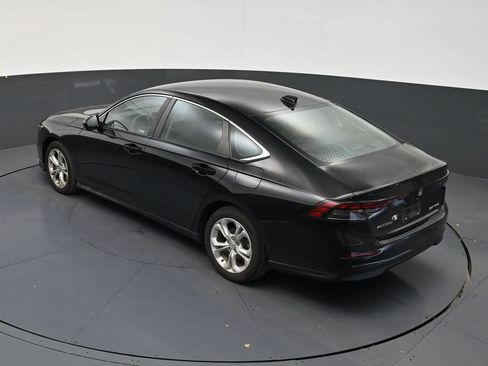 Used 2023 Honda Accord LX image 13