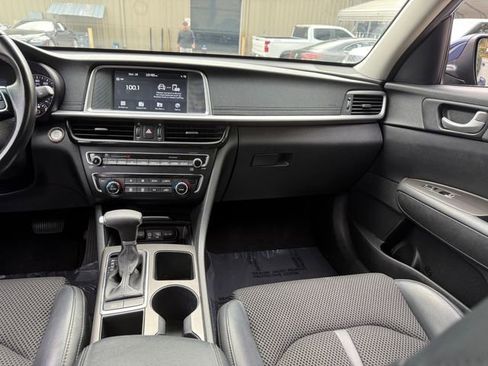 Used 2019 Kia Optima S image 15