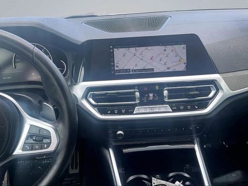 Used 2020 BMW 330i Sedan w/ M Sport Package RWD image 6
