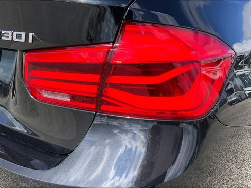 Used 2018 BMW 330i Sedan RWD image 30