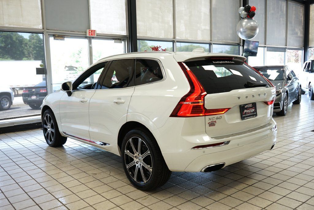 Used 2021 Volvo XC60 T5 Inscription AWD/4WD image 4