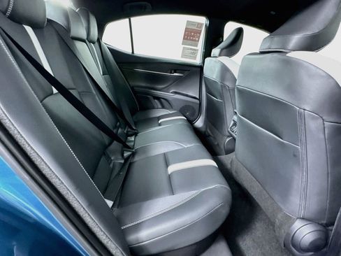 Used 2026 Toyota Camry SE image 27