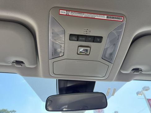 Certified 2025 Toyota RAV4 LE AWD/4WD image 39