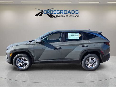 Used 2026 Hyundai Tucson SE AWD/4WD image 2