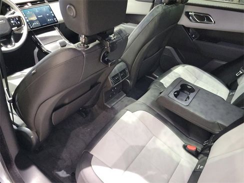 New 2026 Land Rover Range Rover Velar Dynamic SE image 16