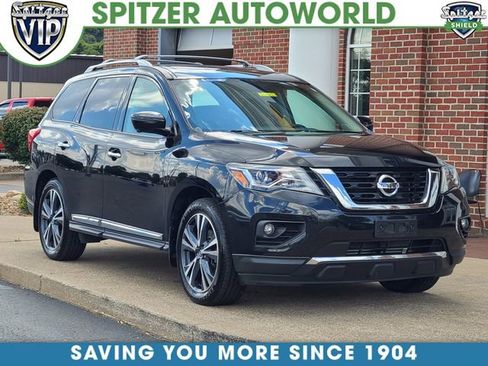 Used 2020 Nissan Pathfinder Platinum image 1