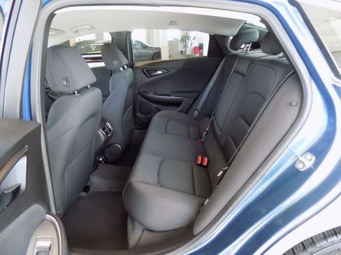 Used 2024 Chevrolet Malibu LT image 20