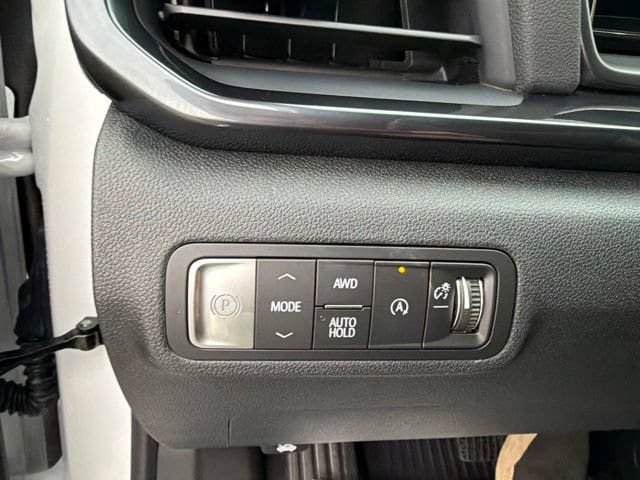 New 2026 GMC Terrain AT4 w/ Convenience Package III AWD/4WD image 24