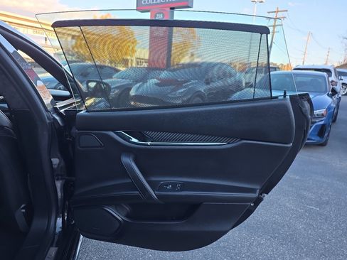 Used 2022 Maserati Quattroporte Modena Q4 image 55