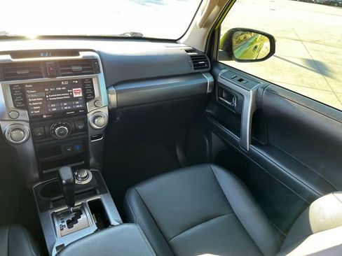 Used 2023 Toyota 4Runner TRD Sport image 12