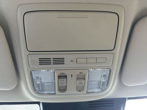 Used 2017 Honda CR-V EX-L image 17