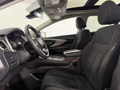 Used 2021 Nissan Murano SV AWD/4WD image 15