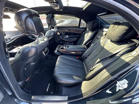 Used 2014 Mercedes-Benz S 63 AMG 4MATIC Sedan image 17