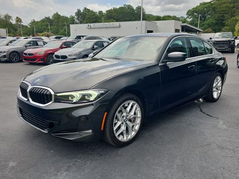 Used 2025 BMW 330i Sedan RWD image 5