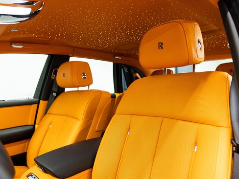 New 2026 Rolls-Royce Phantom Sedan RWD image 37