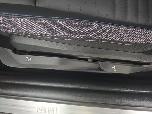 Used 2025 MINI Cooper S image 13