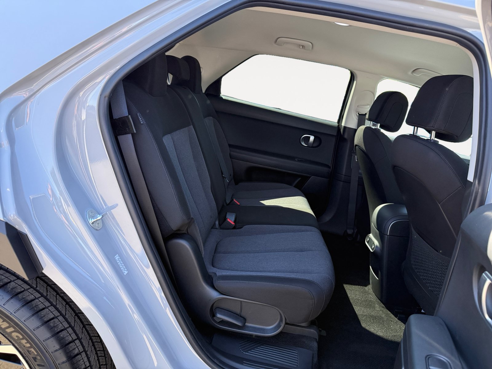 Certified 2024 Hyundai Ioniq 5 SEL RWD image 18