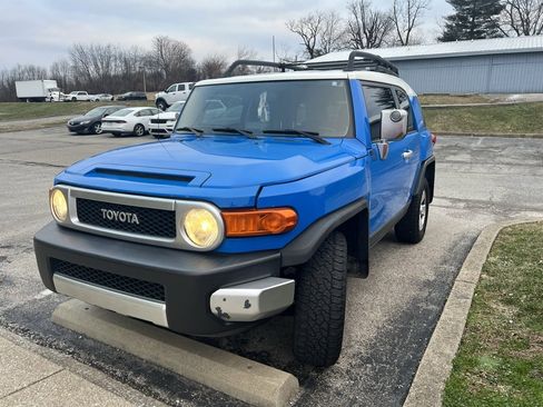 Used 2007 Toyota FJ Cruiser 4WD image 1
