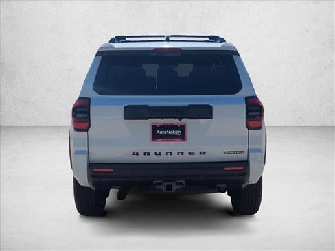 Certified 2025 Toyota 4Runner TRD Off-Road AWD/4WD image 6