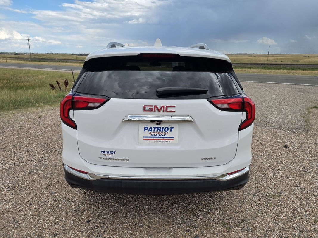 Used 2020 GMC Terrain SLT AWD/4WD image 4