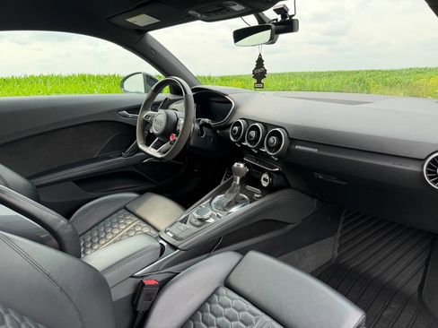 Used 2020 Audi TT RS AWD/4WD image 17