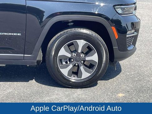 Used 2023 Jeep Grand Cherokee 4WD 4xe image 13
