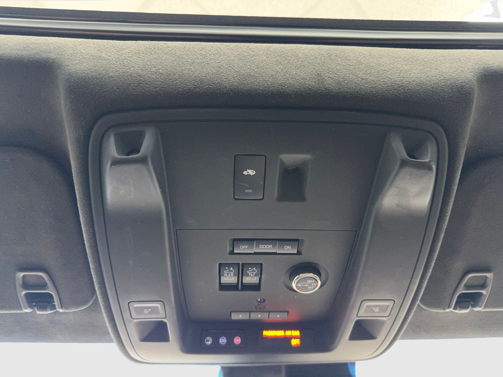 Used 2019 Cadillac Escalade Platinum AWD/4WD image 33
