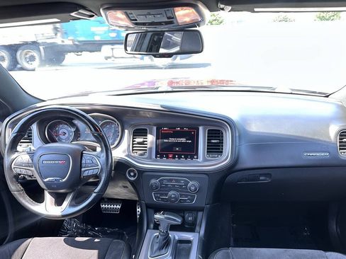 Used 2019 Dodge Charger GT RWD image 15
