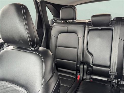 Used 2022 Ford Escape Titanium image 15