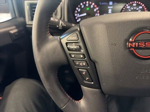 Used 2024 Nissan Titan PRO-4X w/ Pro-4x Convenience Package AWD/4WD image 22