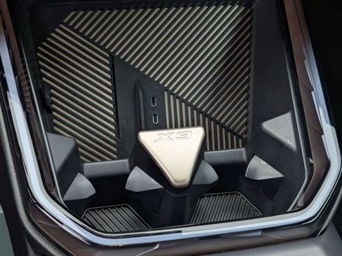 Used 2025 BMW X3 xDrive30i w/ Premium Package image 25