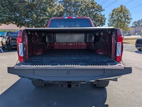 Used 2017 Ford F250 Lariat w/ Chrome Package image 14
