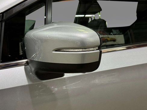 Used 2023 Honda Odyssey Touring image 13