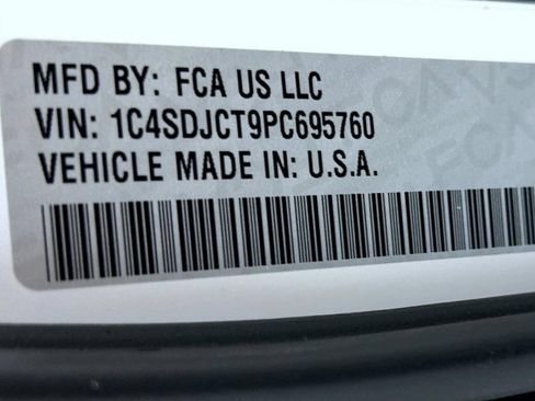 Certified 2023 Dodge Durango R/T w/ Blacktop Package AWD/4WD image 27