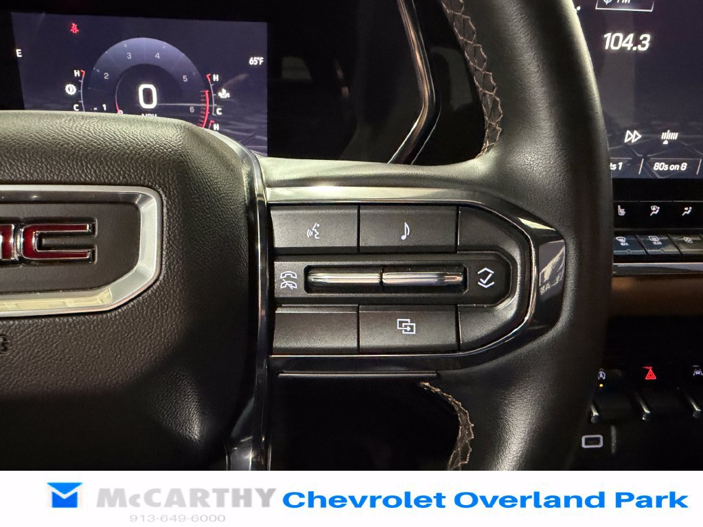 Used 2023 GMC Canyon AT4 w/ Canyon Safety Plus Package AWD/4WD image 15