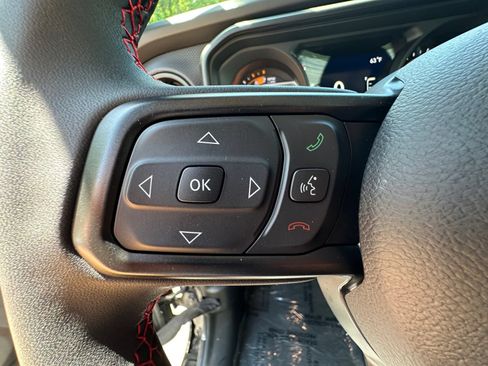 Used 2024 Jeep Wrangler Rubicon AWD/4WD image 18