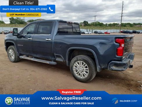 Used 2020 Chevrolet Silverado 2500 High Country w/ Z71 Off-Road Package AWD/4WD image 3