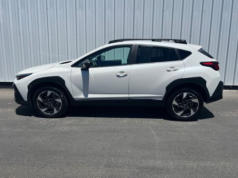 Certified 2024 Subaru Crosstrek 2.5i Limited w/ Crosstrek Mirror Package AWD/4WD image 2