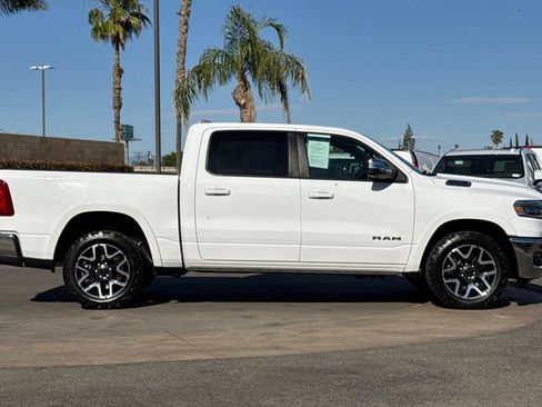 Used 2025 RAM 1500 Laramie AWD/4WD image 3
