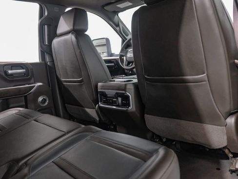 Used 2022 GMC Sierra 2500 Denali w/ Denali Ultimate Package AWD/4WD image 37