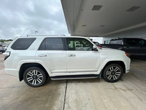 Used 2023 Toyota 4Runner Limited AWD/4WD image 5