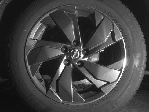 Used 2025 Nissan Rogue SV FWD image 17
