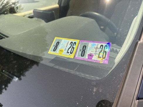 Used 2021 Toyota RAV4 Limited image 4