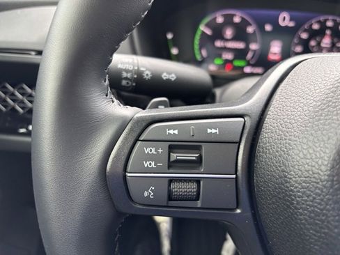 Certified 2025 Honda Accord Sport image 14