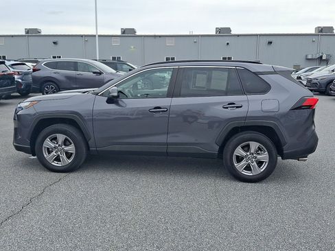 Used 2022 Toyota RAV4 XLE w/ Convenience Package AWD/4WD image 7