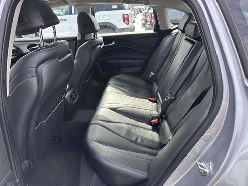 Used 2023 Acura TLX w/ Technology Package image 30