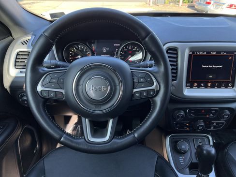 Used 2021 Jeep Compass Latitude w/ Sun and Sound Group AWD/4WD image 27