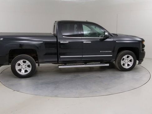 Used 2016 Chevrolet Silverado 1500 LTZ Z71 w/ LTZ Plus Package AWD/4WD image 12