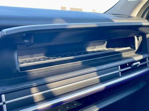 Used 2024 Hyundai Santa Fe Limited image 50