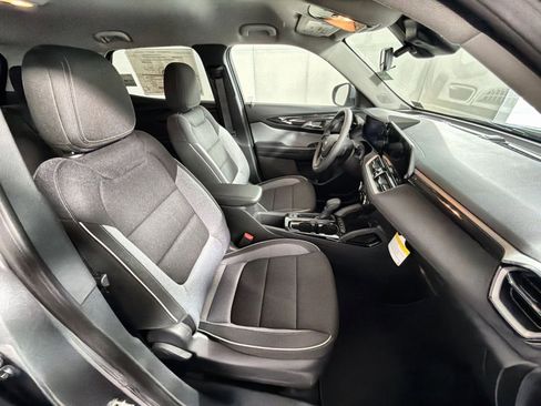 New 2026 Chevrolet TrailBlazer LT image 25